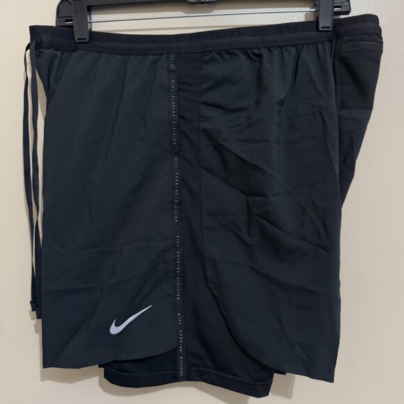 Nike Run Division Flex Stride Hybrid 5" Running Shorts Black Mens DA0280-010 - Picture 6 of 10